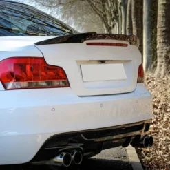 BMW E82 Spoiler M4 style vinge blank