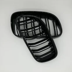 BMW-E92-E93-Grill-Svarta-Dubbelribb-LCI