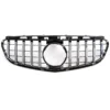GTR-style grill i krom till Mercedes E-Klass W212/S212 Facelift – ger bilen en kraftfull och exklusiv front.