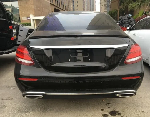 Mercedes E-Klass W213 Spoiler Vinge AMG E63s