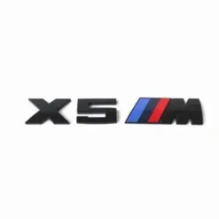 BMW-X5M-Emblem-Blanksvart