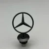 Mercedes stjärna i blank svart – emblem till huv med premium och stealth-design