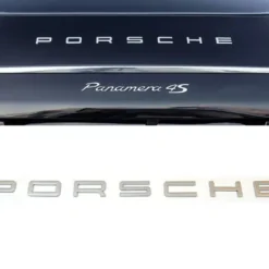 Porsche-Emblem-Baklucka-Silver-Krom