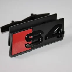Audi S4 Emblem till grill