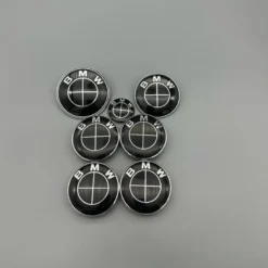 BMW-Emblem-7-Pack-Svarta