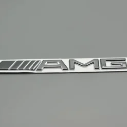 Mercedes-Benz-AMG-Emblem-Krom