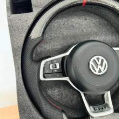 VW-Ratt-Golf-7-GTI-R-Carbon