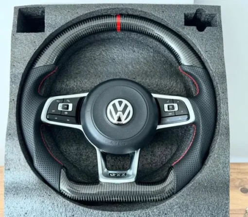 Volkswagen-Ratt-Golf-7-GTI-R-Carbon-Style