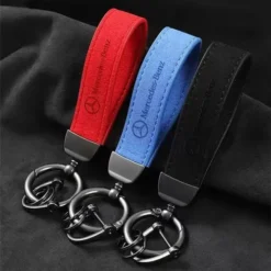 Mercedes-Benz-Nyckelring-Alcantara