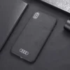 Audi mobilskal med Alcantara-ytfinish – exklusivt, mjukt och tåligt skydd