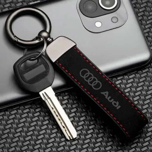 Audi-Lyxig-Nyckelring-Alcantara