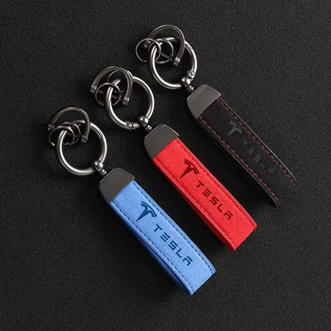 Tesla-Nyckelringar-Alcantara