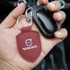 Volvo-Nyckelring-Lyxig-Marinröd