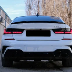 BMW-3-serie-G20-G28-Baklyktor-Smoke-LCI-Design