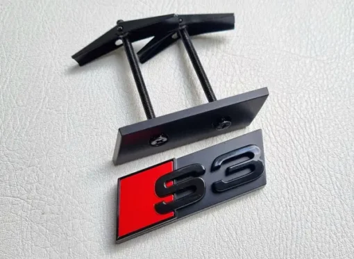 Audi-S3-Grill-Emblem-Blanksvart