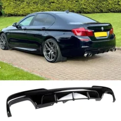Sportig blanksvart diffuser med fyrdubbla röruttag – perfekt passform för BMW F10/F11 M Performance-stil.