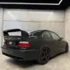 GT LTW Style bakvinge till BMW E36 som ger klassisk motorsport-look och aggressiv profil.