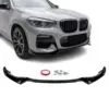 BMW X3 G01 / X4 G02 med blanksvart frontläpp monterad – ger en lägre, bredare och mer dynamisk frontprofil.