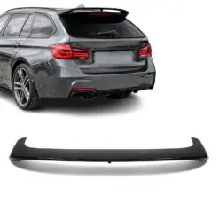 Blanksvart M Performance takvinge monterad på BMW 3-serie F31 Touring som ger bilen en sportigare och mer aggressiv bakprofil.