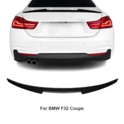 Blanksvart M4 CSL-style bakvinge monterad på BMW 4 Series F32 som ger bilen en sportig och aggressiv design inspirerad av BMW M4 CSL.