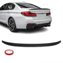 Blanksvart Performance vinge för BMW G30/F90 Sedan som ger bilen en aggressiv sportlook samt förbättrad aerodynamik och stabilitet.