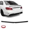 Blank AMG vinge till Mercedes E-Klass W212 som ger en sportig och exklusiv uppgradering.
