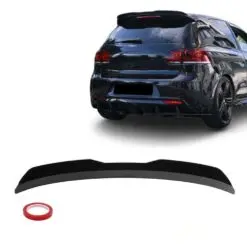 Blanksvart takspoiler till VW Golf MK6/MK7 som ger bilen en sportig, stilren och aggressiv bakprofil.