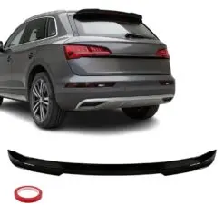 Blanksvart takvinge monterad på Audi Q5 FY MK2 (2018–2025) för ett mer sportigt och exklusivt bakparti.